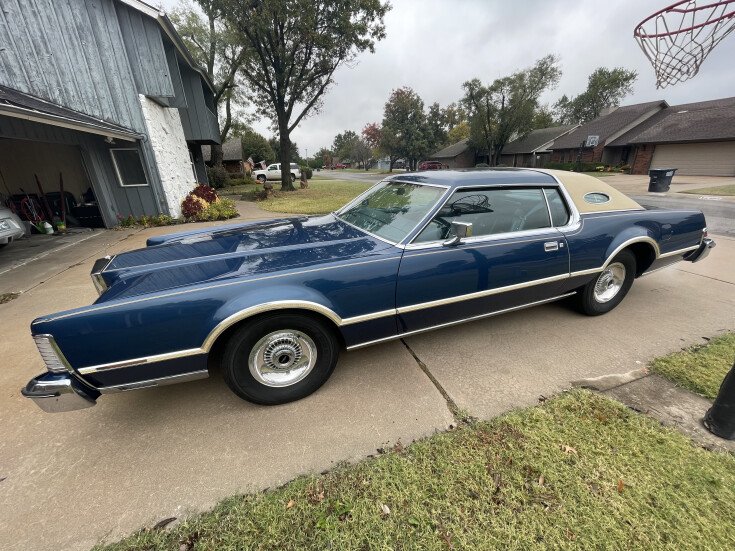 Thumbnail Photo undefined for 1976 Lincoln Mark IV
